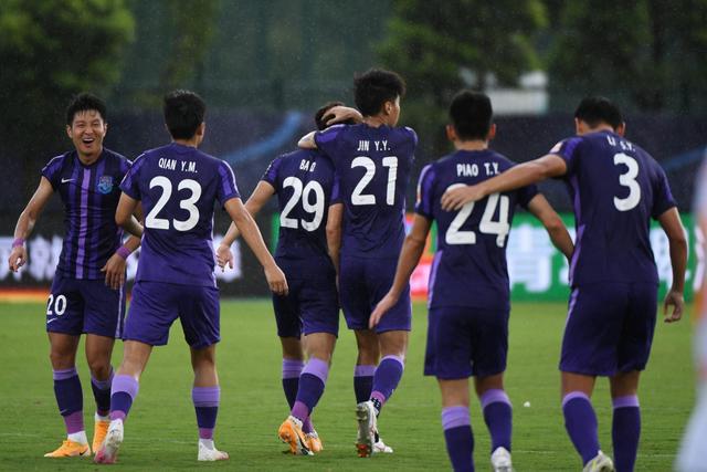 小萨32+21国王险胜鹈鹕3连胜 绿军大胜活塞