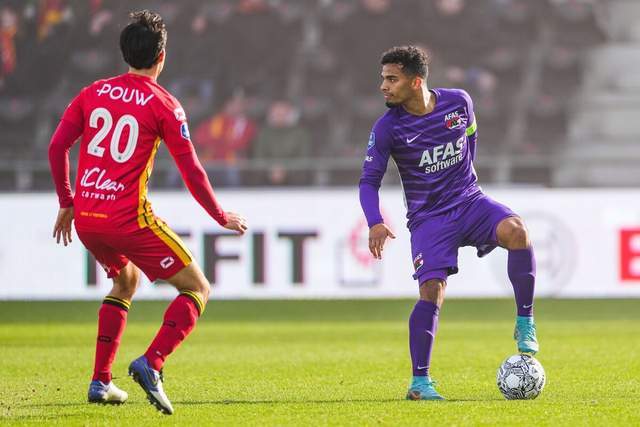 李梦入选WNBA最佳新秀阵容 职业生涯获新突破